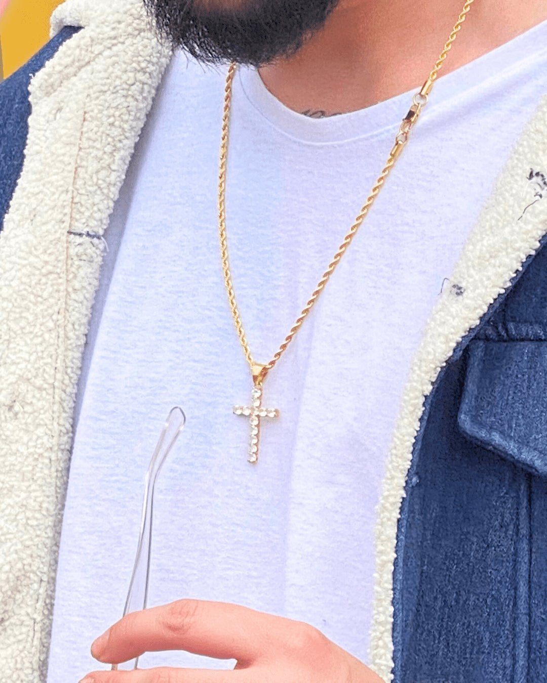 Dije Cruz Circones - Alpha Elements 18k