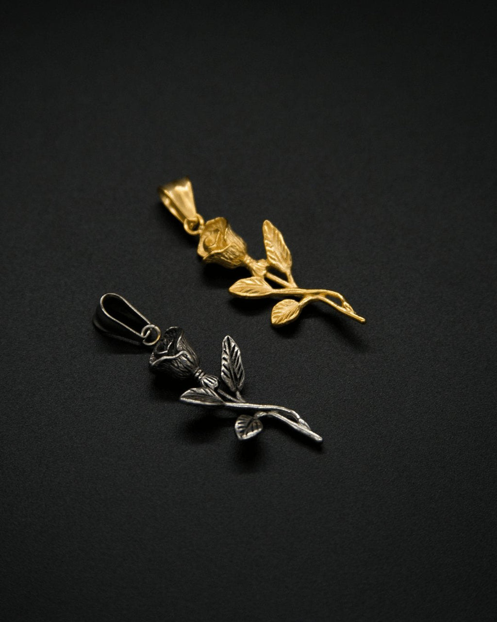 Dije Rose - Alpha Elements 18k