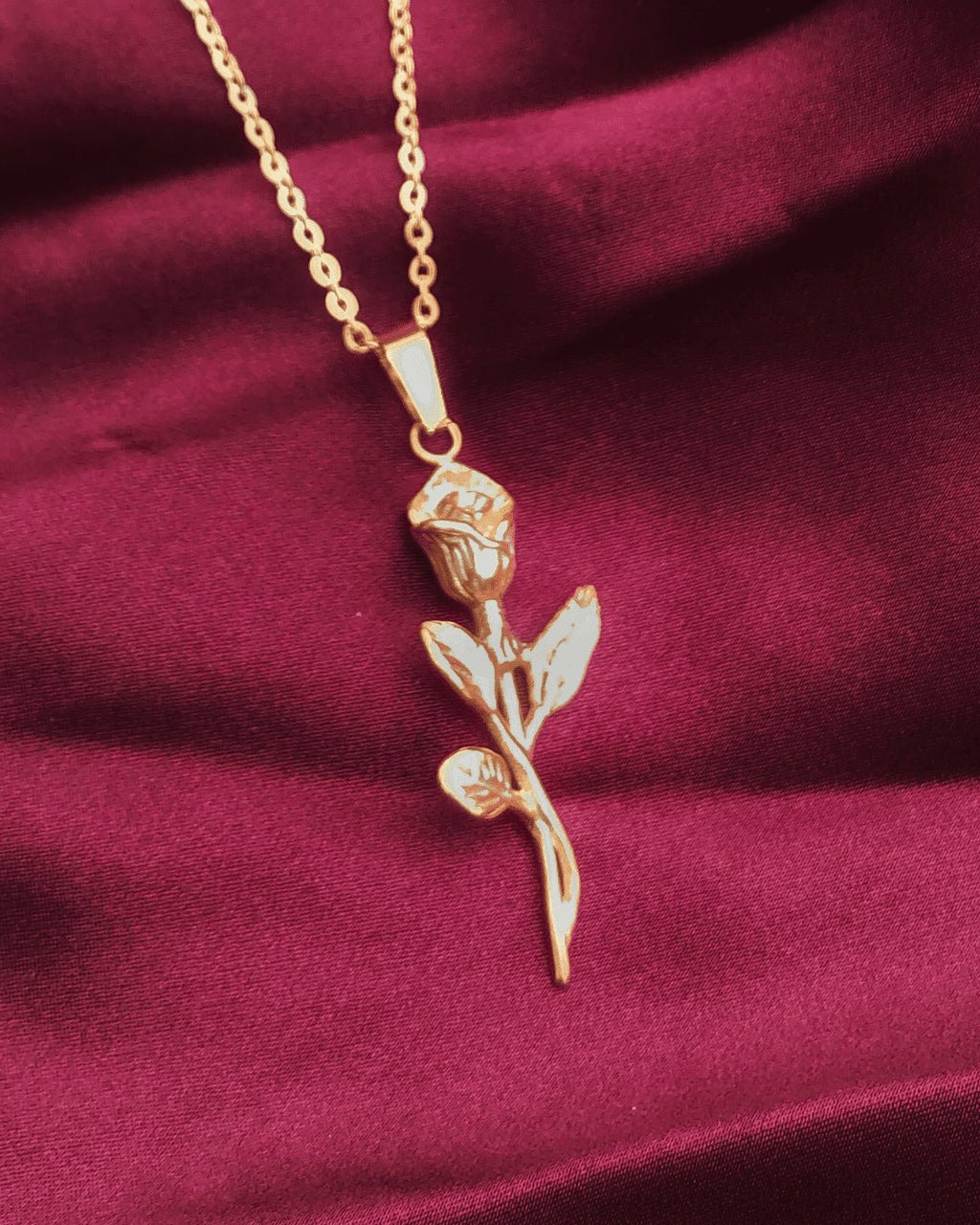 Dije Rose - Alpha Elements 18k